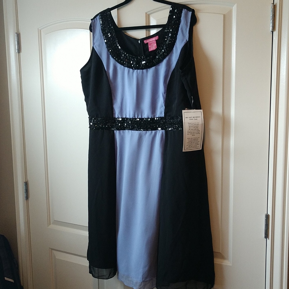 Party dress size 22w - Picture 2 of 10